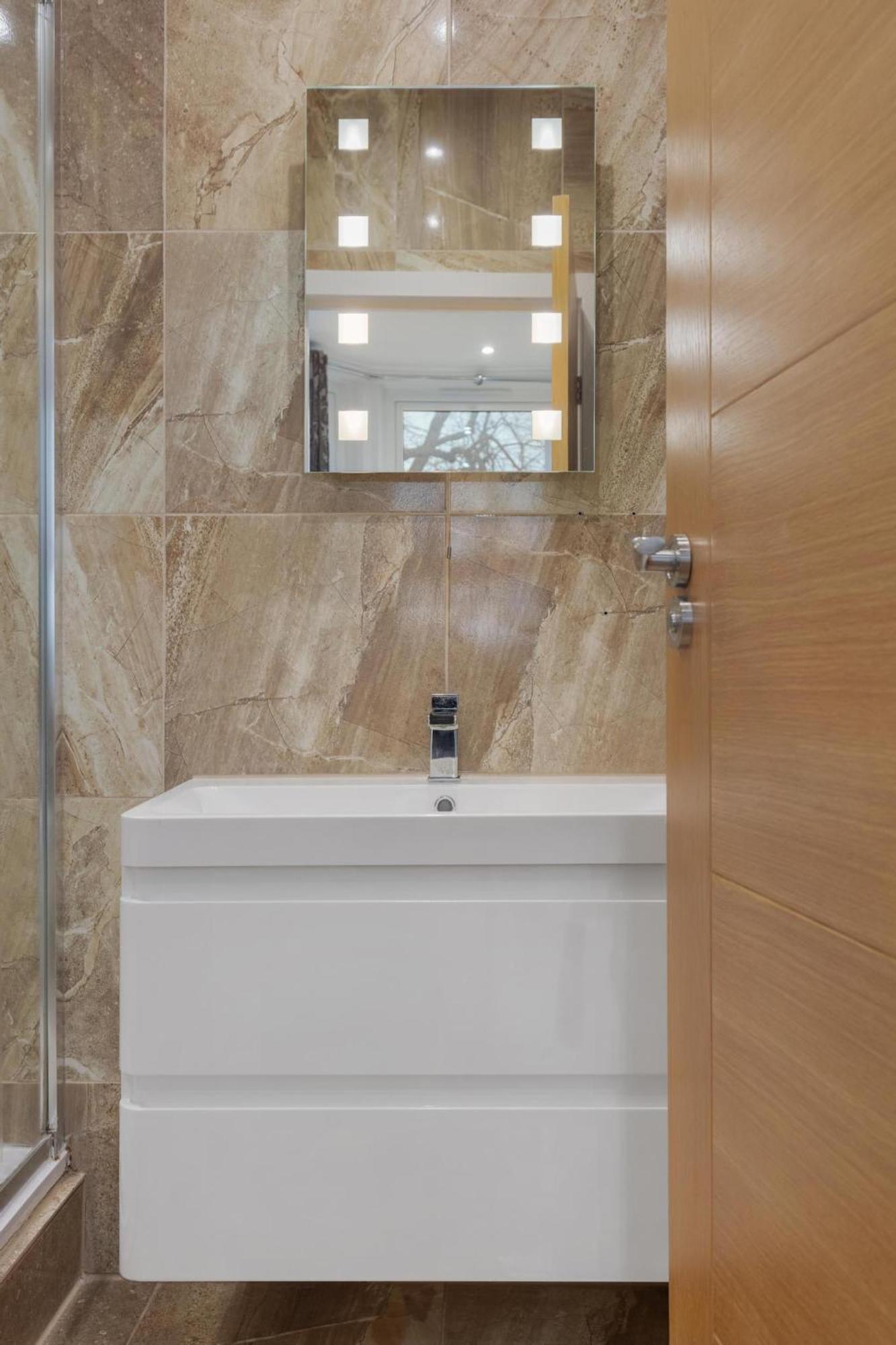 Modern City Centre Studio Apartment 202 Oxford Luaran gambar